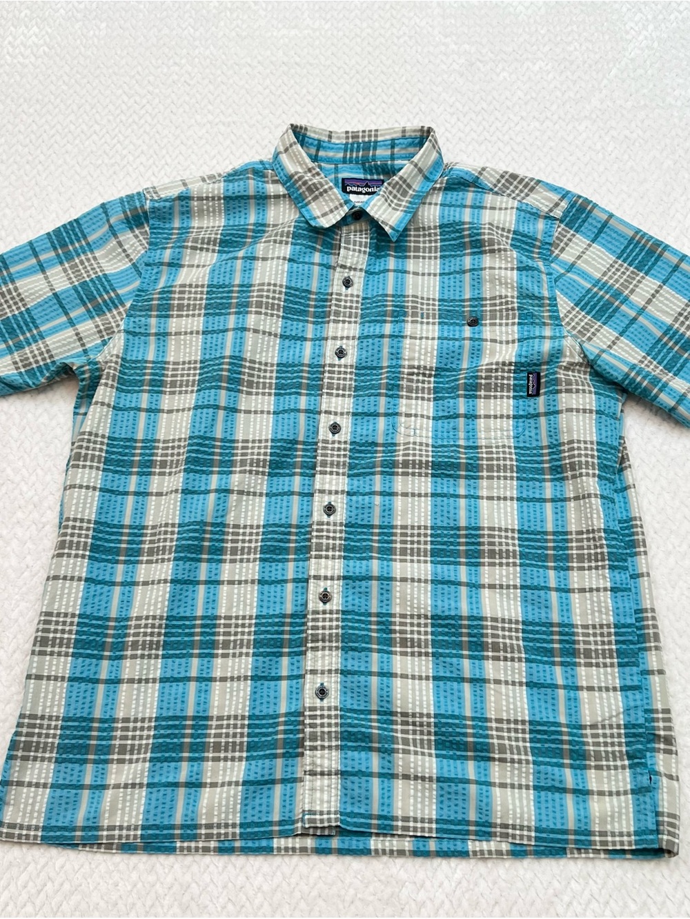 Patagonia Short Sleeve Shirt Blue Plaid Button Down Seersucker - MENS LARGE